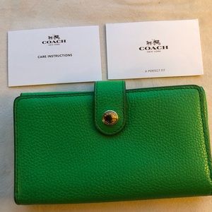 AUTHENTIC Leather Coach Wallet (wristlet)